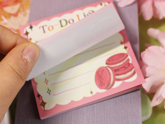 Creepy-Cute To-Do Sticky Notes with 50 Pages