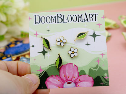 Green Leaves & Flowers Filler Pin Set